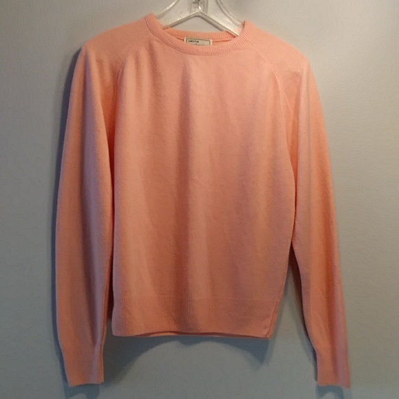 Vintage Town and Country Petites - Picture 2 of 4